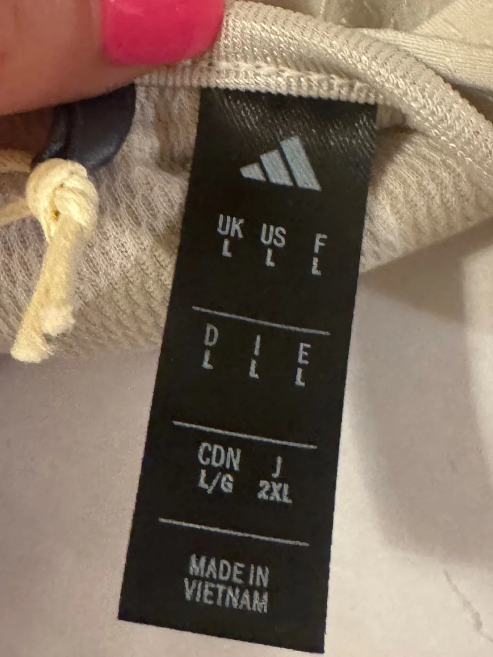 adidas NWT fifa World Cup Stella Artois brandedBeige Hooded Windbreaker Pullover
